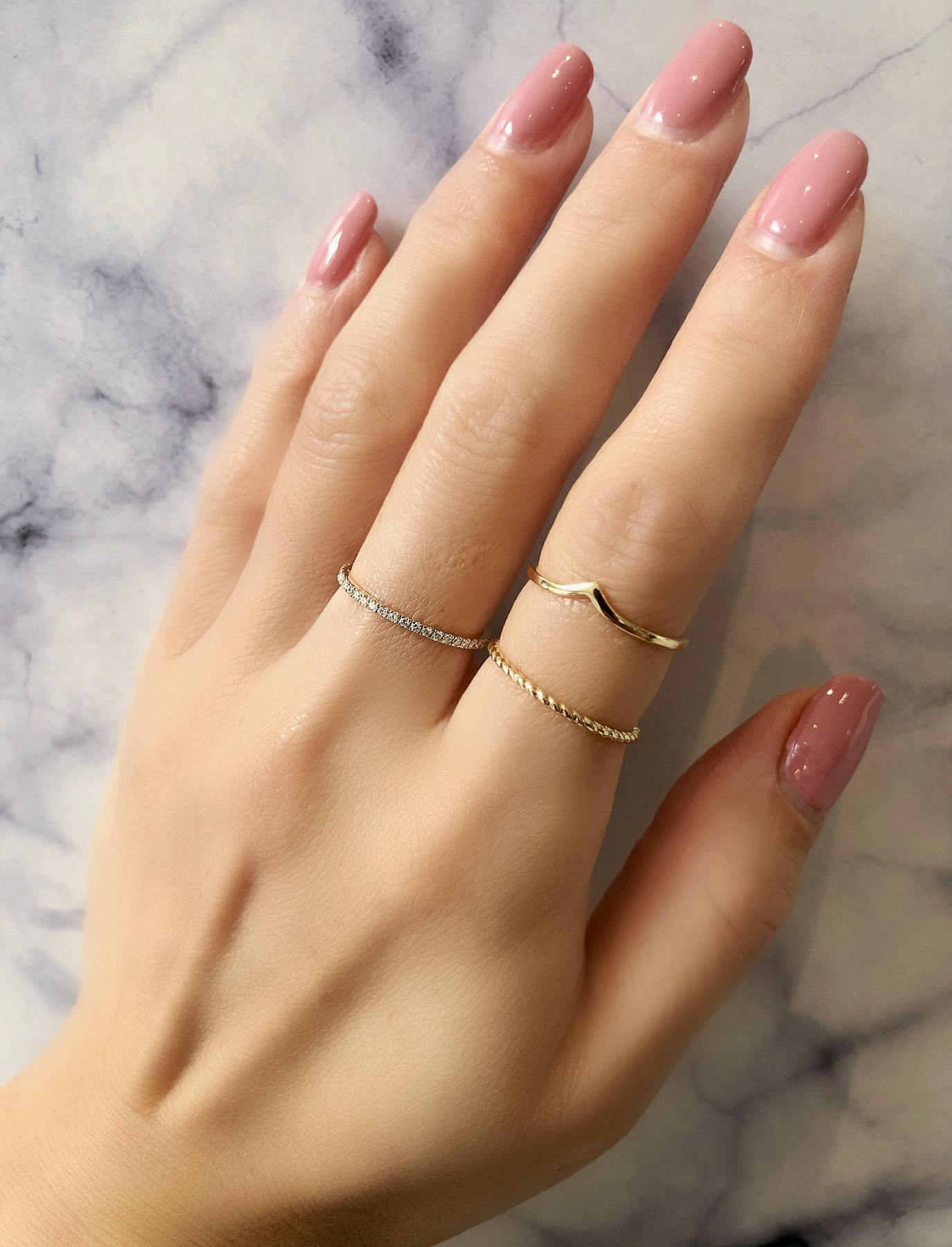 Stackable V Ring