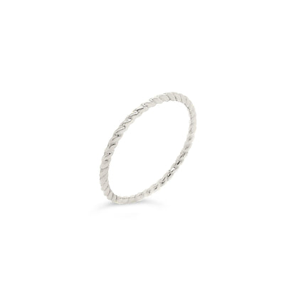 Dainty Rope Ring